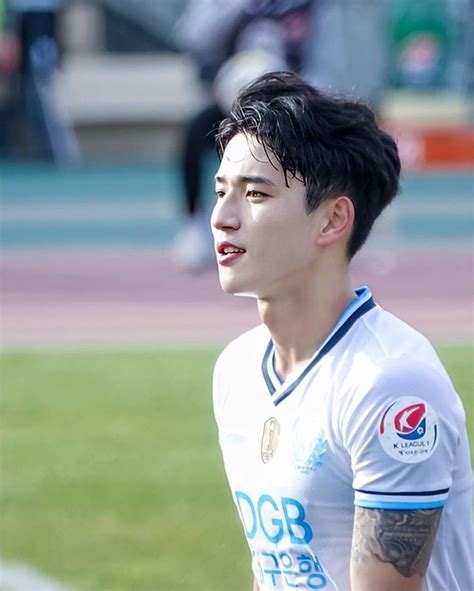 Tuổi của cầu thủ Lazio: Các cầu thủ Hàn Quốc trong quân đội